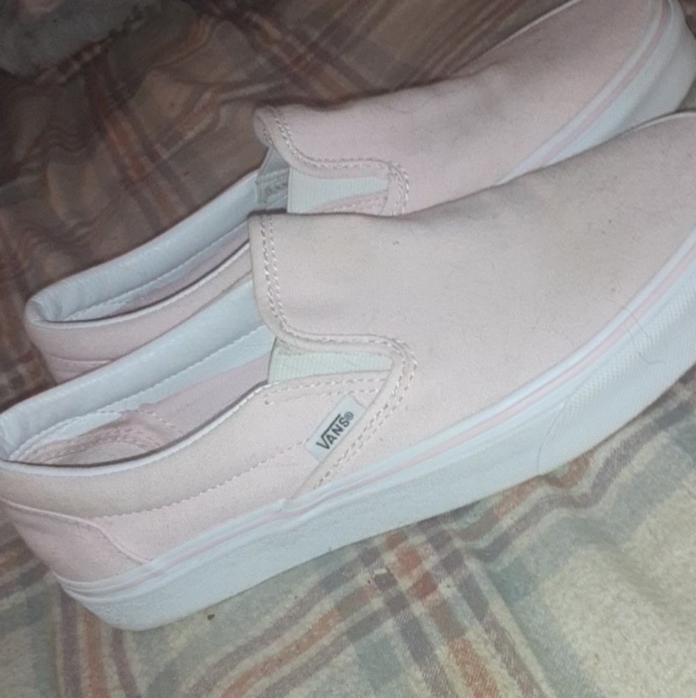 Pink Van's size 7 but fits like 7.5